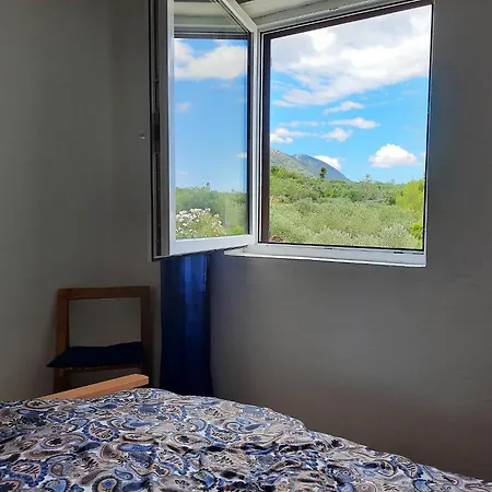 Pitve Apartment *