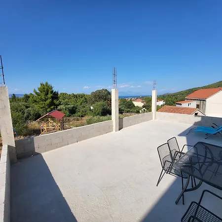 Pitve Jelsa (Hvar)