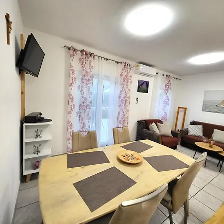 Pitve Lägenhet Jelsa (Hvar)